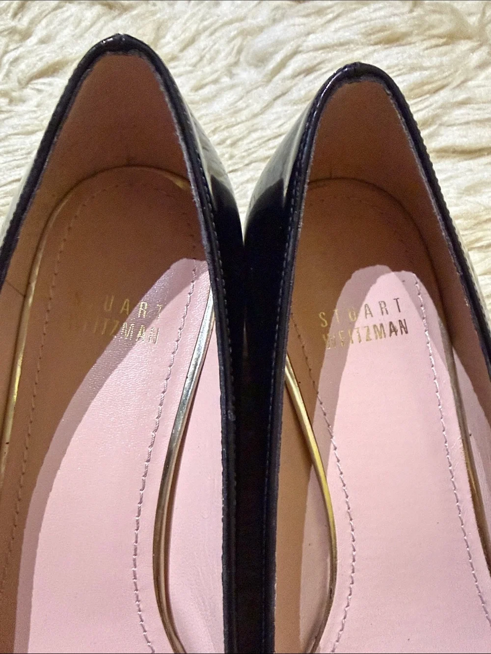 Stuart Weitzman Patent Pointed-Toe Wedge Flats in Black and Tortoiseshell 8 - Picture 8 of 8